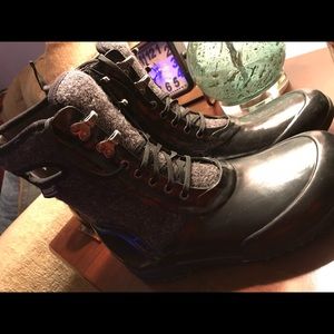 Bogs Waterproof Neoprene Sidney Wool Womens